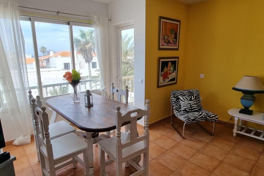 Gilda: Beautiful Spacious Apartment. Seaview From Rooftop Terrace Corralejo Buitenkant foto
