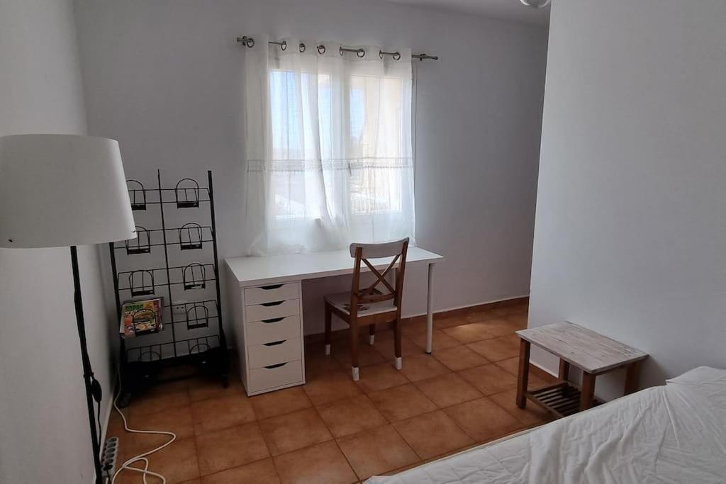 Gilda: Beautiful Spacious Apartment. Seaview From Rooftop Terrace Corralejo Buitenkant foto