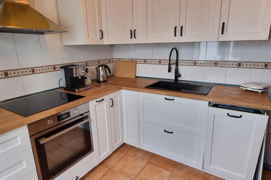 Gilda: Beautiful Spacious Apartment. Seaview From Rooftop Terrace Corralejo Buitenkant foto